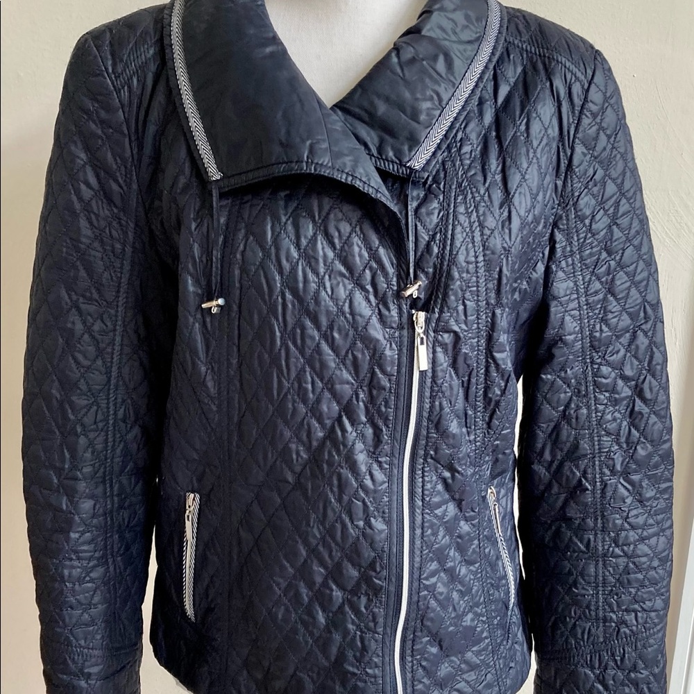 Gerry Weber Lightweight Navy Quilted Jacket - Picture 3 of 8